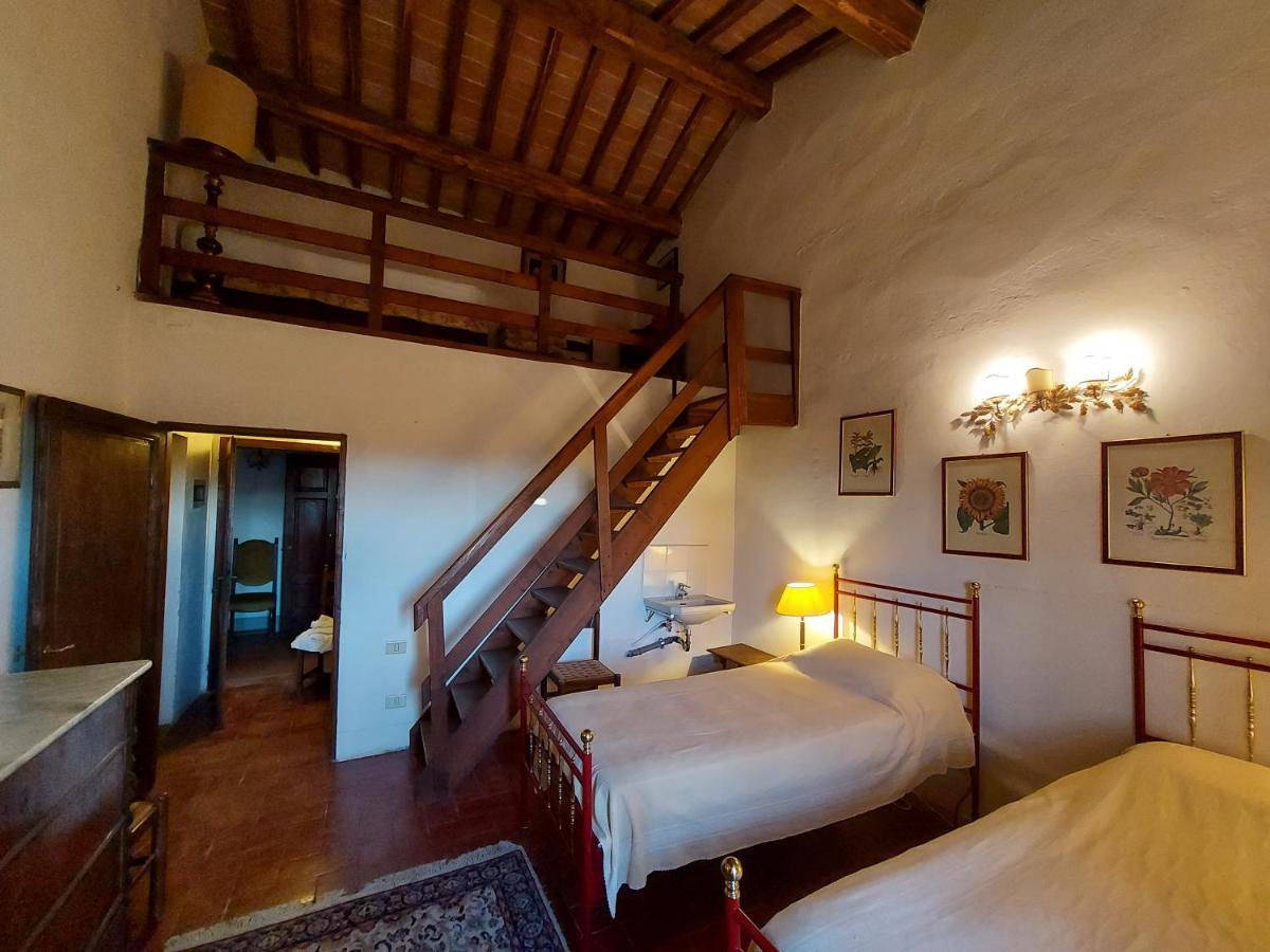 Castello Di 3*